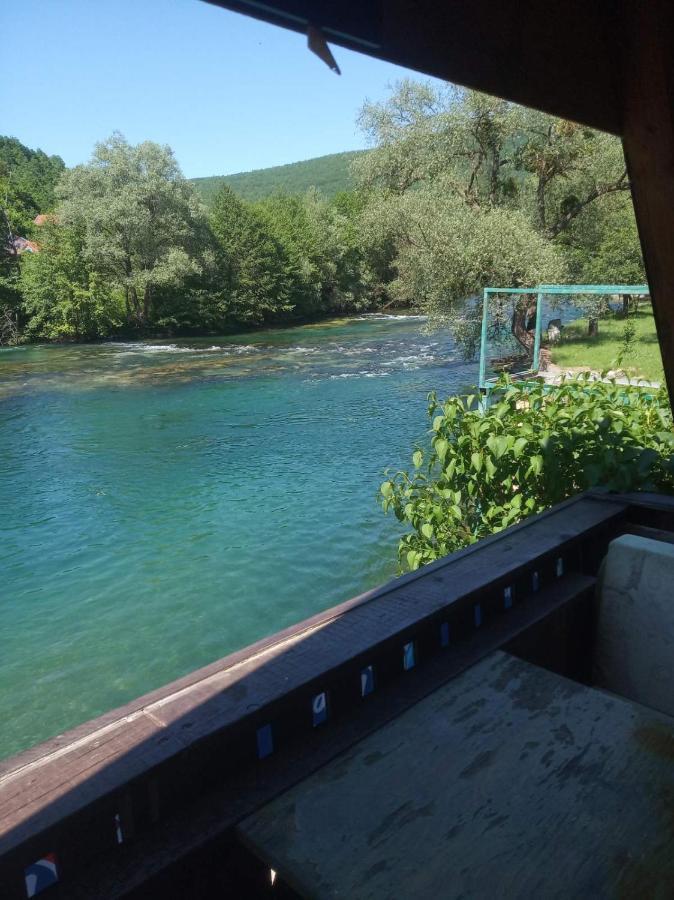 Apartamento Alfa Kulen Vakuf Exterior foto